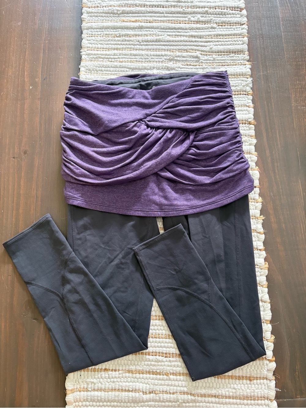 Athleta skirted leggings